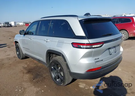 2023 Jeep Grand Cherokee Altitude X 4X4 из США, поврежденный, VIN 1C4RJHAG0PC625845